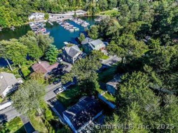 58 cedar Drive, Danbury CT 06811