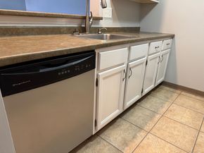 136 Pembroke Road 757, Danbury CT 06811