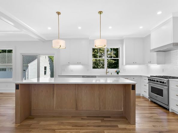68 Figlar Avenue, Fairfield CT 06824
