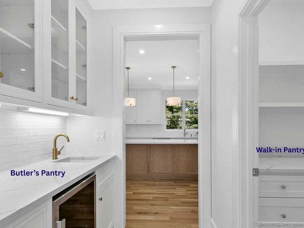 68 Figlar Avenue, Fairfield CT 06824