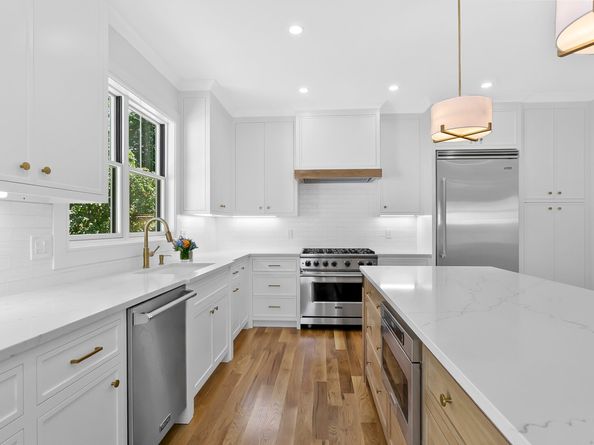 68 Figlar Avenue, Fairfield CT 06824