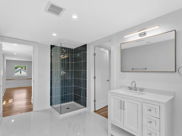 68 Figlar Avenue, Fairfield CT 06824