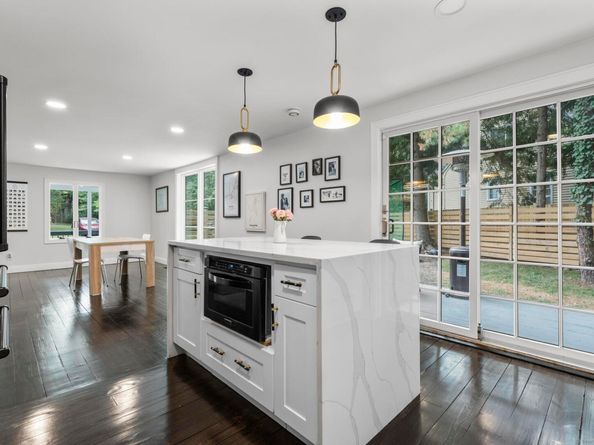 1207 Stillson Road, Fairfield CT 06824