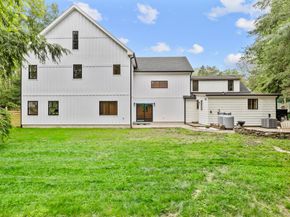 1207 Stillson Road, Fairfield CT 06824