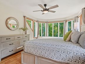 14 Shinnecock Place, Weston CT 06883
