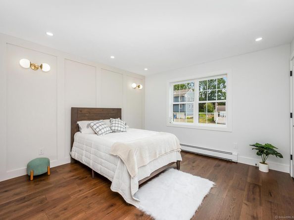 59 Cranston Avenue, Shelton CT 06484