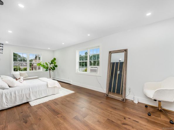 59 Cranston Avenue, Shelton CT 06484