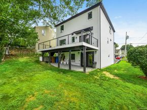 59 Cranston Avenue, Shelton CT 06484