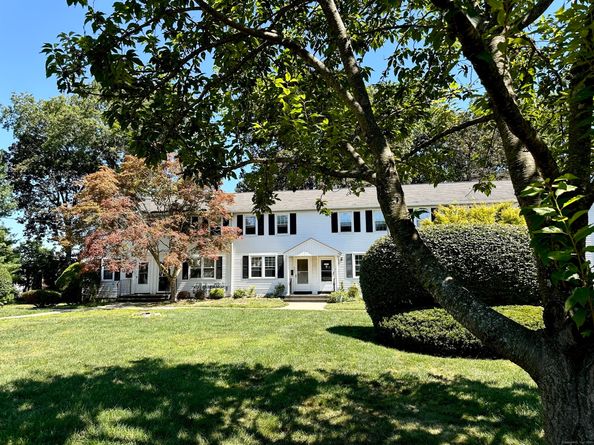203 Sylvan Knoll Road, Stamford CT 06902