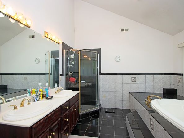 42 Corn Tassle Road, Danbury CT 06811