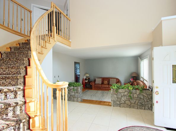 42 Corn Tassle Road, Danbury CT 06811