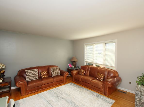 42 Corn Tassle Road, Danbury CT 06811