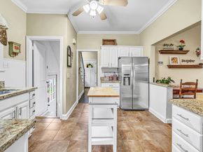 8 Thomas Street, Trumbull CT 06611