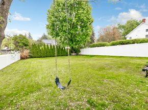 8 Thomas Street, Trumbull CT 06611
