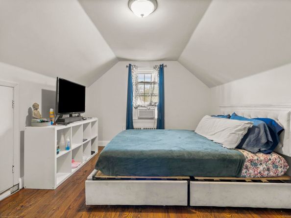 709 E Main Street, Stratford CT 06614