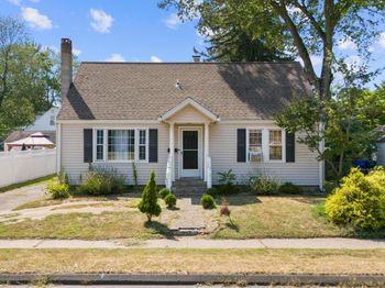 709 E Main Street