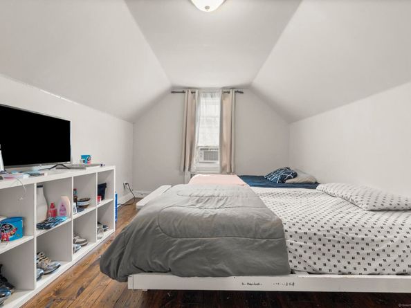 709 E Main Street, Stratford CT 06614