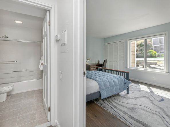 105 Olcott Way 105, Ridgefield CT 06877