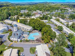 105 Olcott Way 105, Ridgefield CT 06877