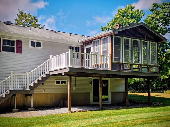 3 Robinhood Road, Danbury CT 06811