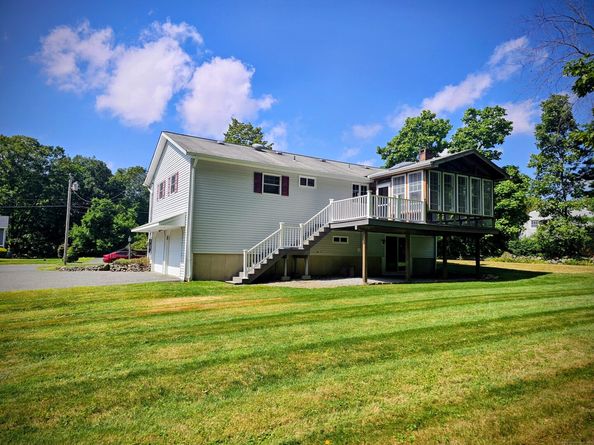3 Robinhood Road, Danbury CT 06811