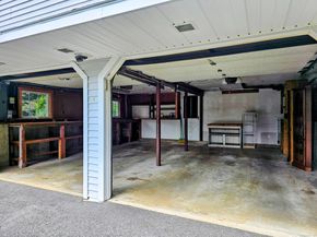 3 Robinhood Road, Danbury CT 06811