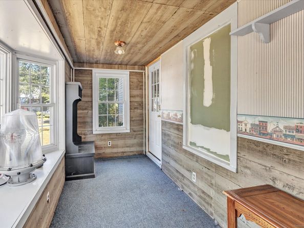 309 Freeman Avenue, Stratford CT 06614