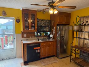 181 Cityview Avenue, Bridgeport CT 06606