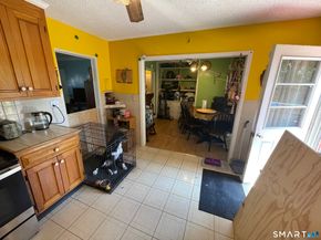 181 Cityview Avenue, Bridgeport CT 06606