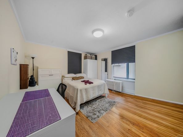 76 Suburban Avenue, Bridgeport CT 06606