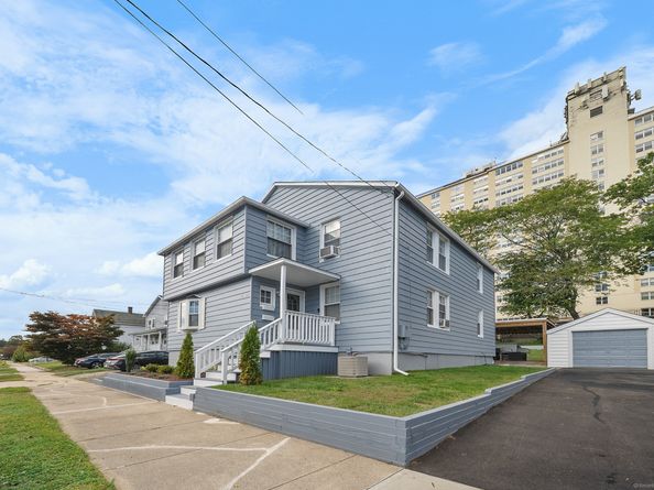 76 Suburban Avenue, Bridgeport CT 06606
