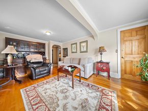76 Suburban Avenue, Bridgeport CT 06606