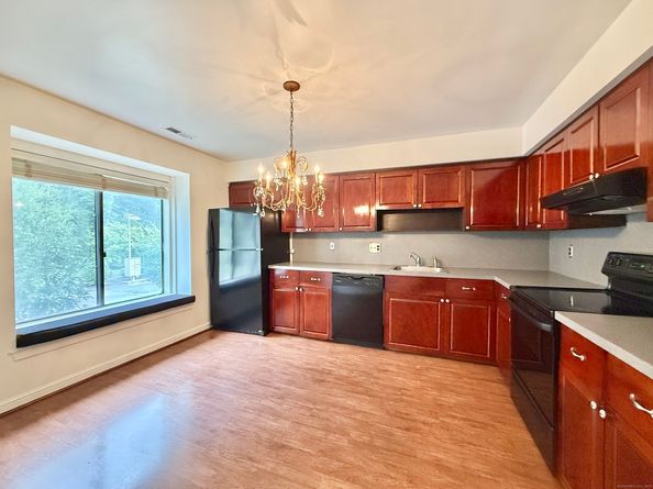 71 Aiken Street APT A14, Norwalk CT 06851