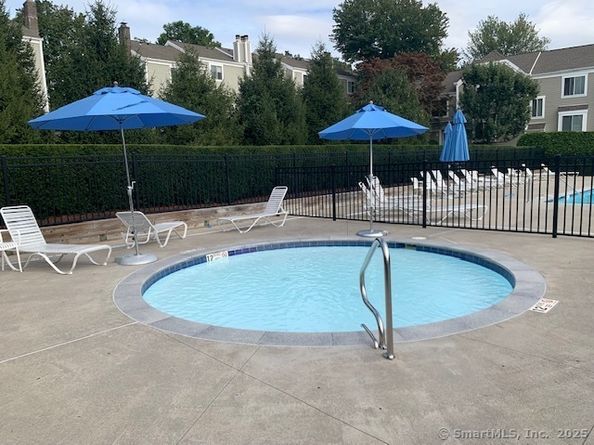 71 Aiken Street APT A14, Norwalk CT 06851