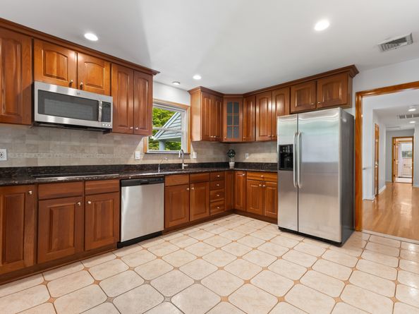 494 Sawmill Road, Stamford CT 06903