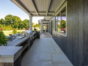 39 Compo Parkway, Westport CT 06880