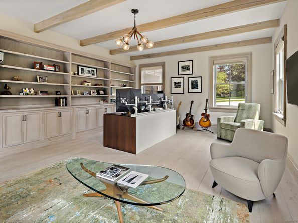 39 Compo Parkway, Westport CT 06880