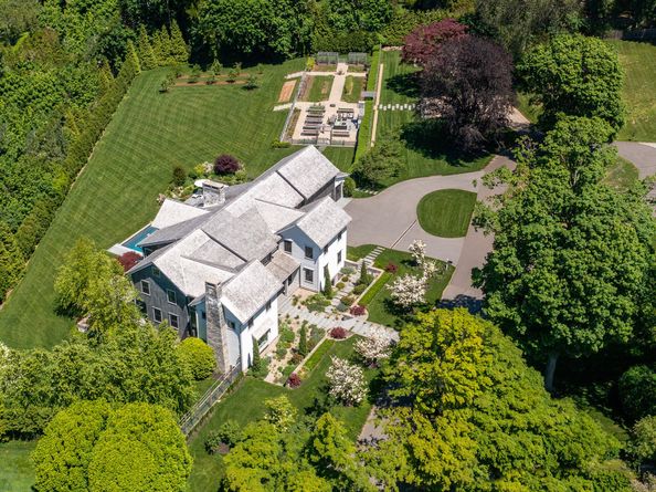 39 Compo Parkway, Westport CT 06880