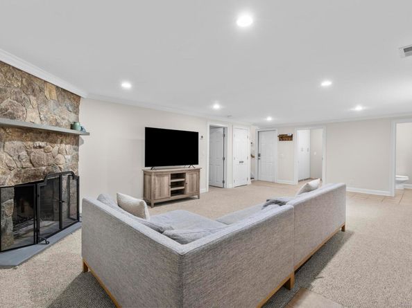 2 Wildgoose Lane, Norwalk CT 06851