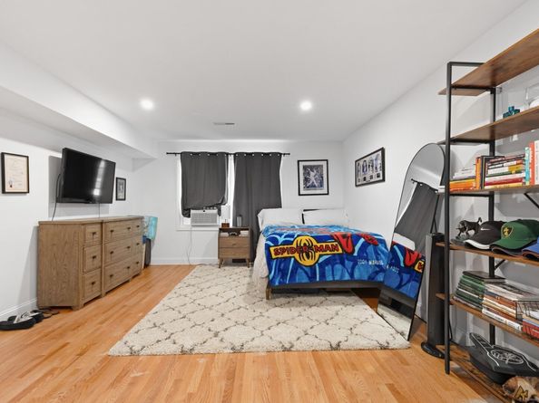 75 Coolidge Avenue, Stamford CT 06906