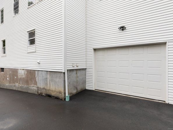 75 Coolidge Avenue, Stamford CT 06906