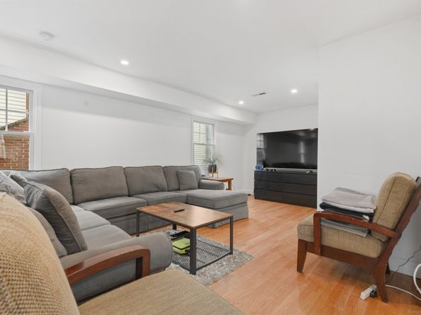 75 Coolidge Avenue, Stamford CT 06906