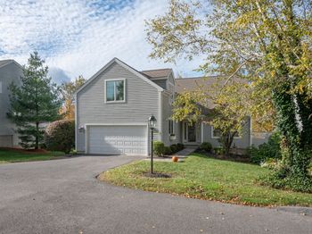 24 Westview Lane
