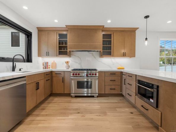 18 Sound Beach Avenue, Greenwich CT 06870