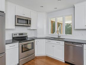 12 Lincoln Drive, New Canaan CT 06840