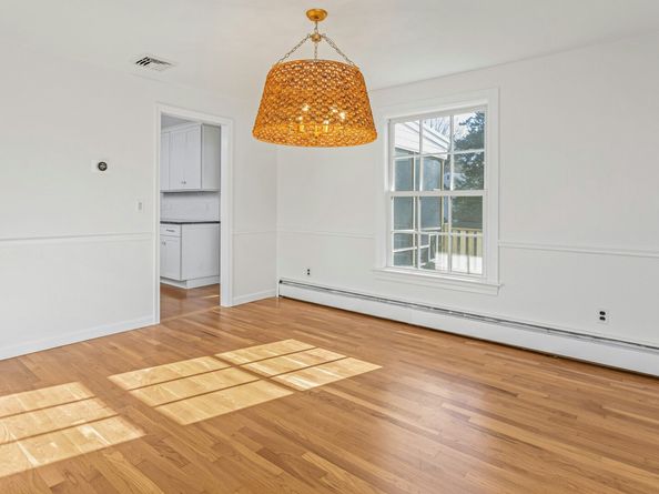 12 Lincoln Drive, New Canaan CT 06840