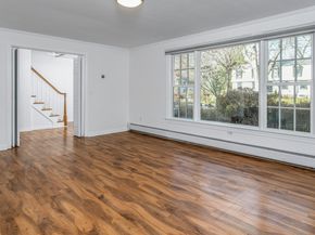 12 Lincoln Drive, New Canaan CT 06840