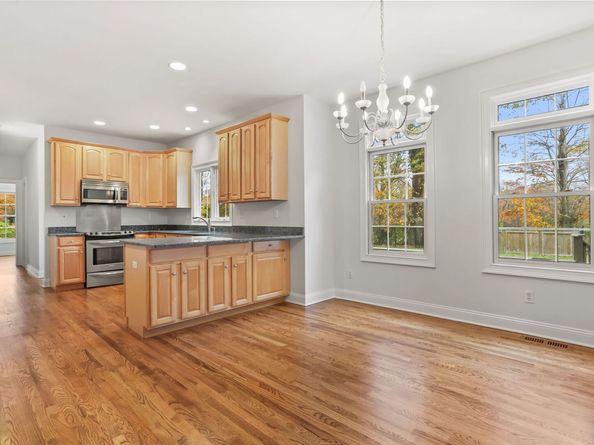 119 Lewis Road, Trumbull CT 06611