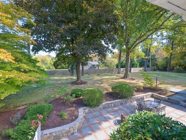 2 Fox Run Road, Norwalk CT 06850