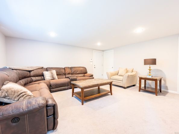 2 Fox Run Road, Norwalk CT 06850